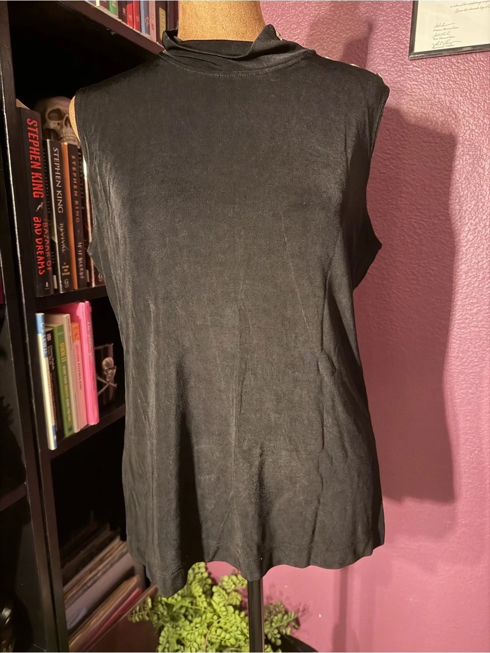 Black 1/2 Turtleneck Button-Shoulder Chicos Travelers stretchy sleeveless